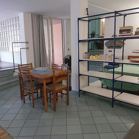 100mq Con Giardino Vista Mare *