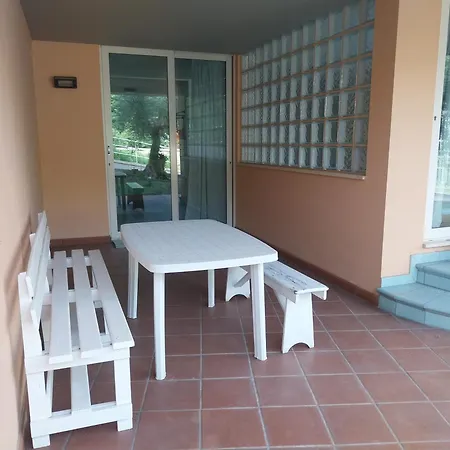 100mq Con Giardino Vista Mare Lejlighed